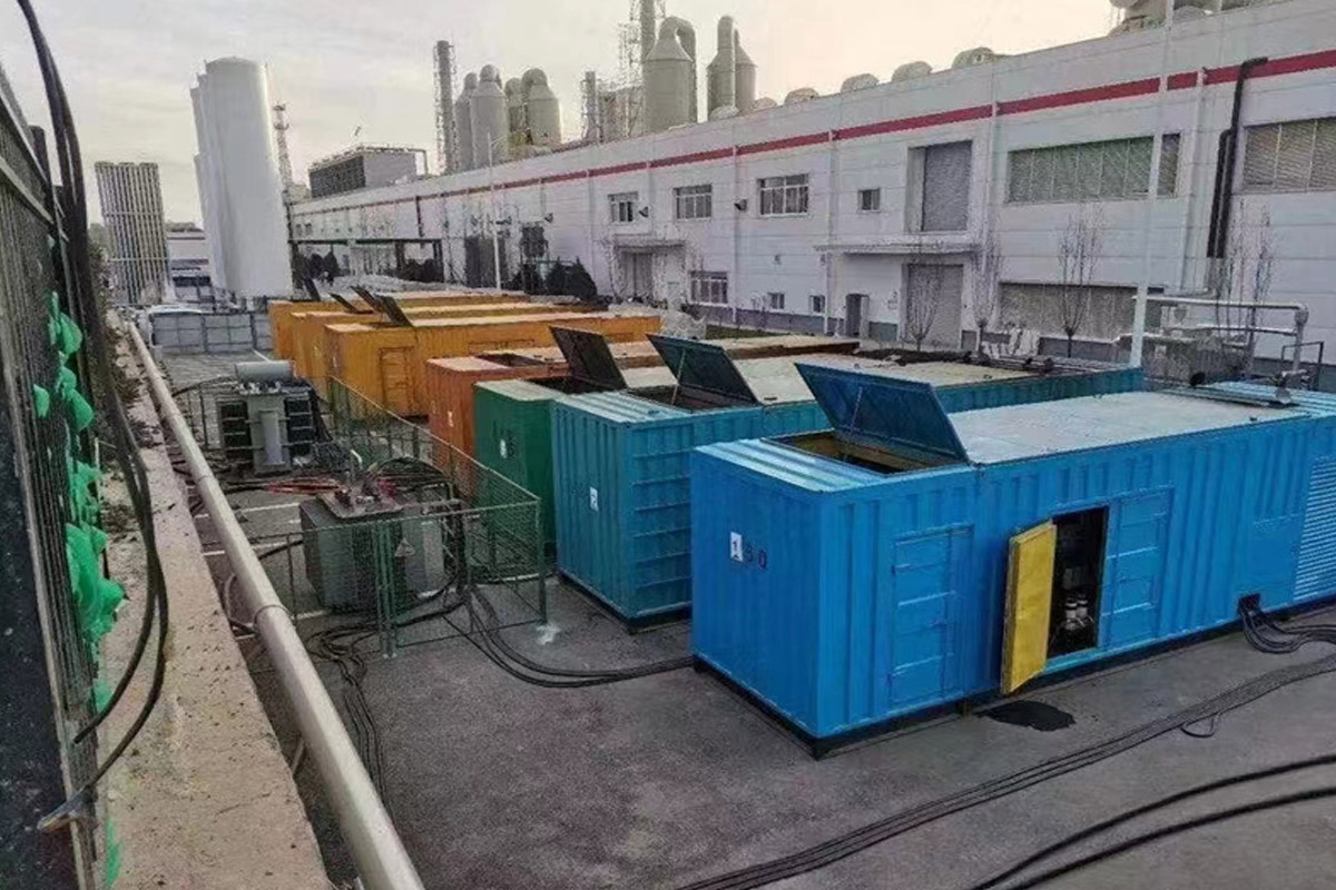 临城镇发电机租赁施工现场